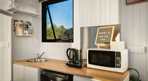 Rivergum Lodge by Tiny Away - Image 3