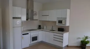 Merveilleux appartement entièrement équipé avec internet haut débit et terrasse | Vue ville | Idéal pour le télétravail - Image 4