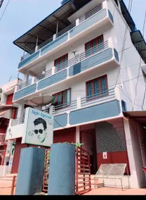 Lahiz Guesthouse - Image 1