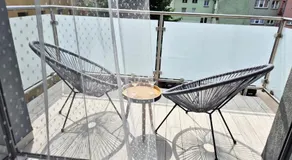 Apart 36 - Image 3