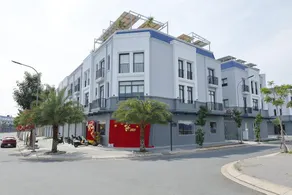 Lá Riverside Boutique Hotel - Image 4