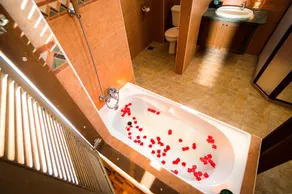 IVC Villa 10 Bali Bungalow wt Indoor Pool@ Feringi - Image 4