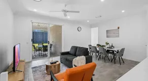 Spacious 4BR Home Great Area close to everything - Image 5