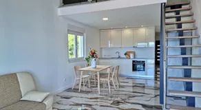 Endless Summer Apartments - Image 4