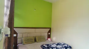 Heera Hotel& Restaurant - Image 4