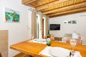 Nature Holiday Home - Image 4