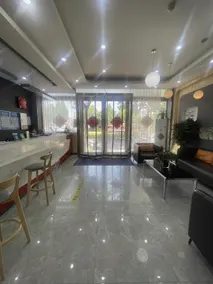 UPLUS Hotel Xingtai Xingzhou Avenue People's Hospital - Image 5
