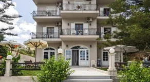 Sea Breeze Apartments - Image 3