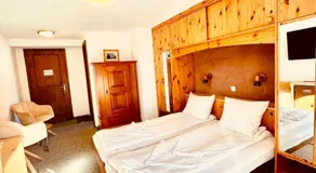 Hotel Old JNN - Image 4