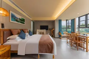 Floral Hotel · Yichang Lakeside Mountain House Hotel (Three Gorges Airport Yuting Industrial Zone) - Image 4