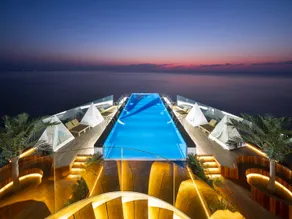 Sun Cruise Resort and Yacht - Image 4