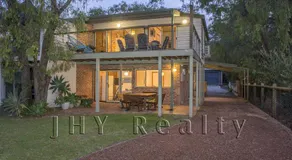 Coastal Cottage - Image 5