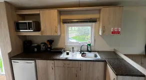 Caravan Holiday Home - Image 5