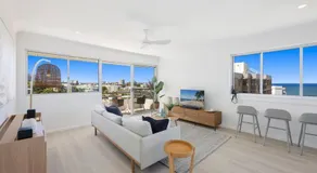 Kings Beach, Ocean Views, CBD - Image 2