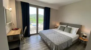 Vians Olympia Resort - Image 2