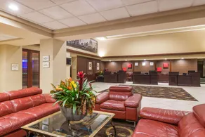 Ramada Plaza by Wyndham Cincinnati Sharonville - Image 4