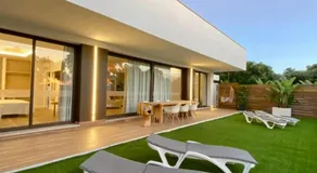 VISTA LAGO VILLE - Image 4