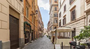 Colosseo Historic Apartment - Image 3