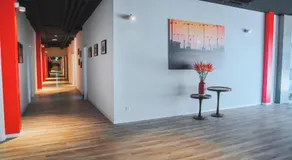 Pit Stop Apartments - Image 3