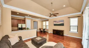 Downtown 3 Story Zen Home W Pool Table for Family - Image 2