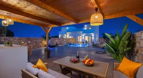 Amora Pool Villas - Image 2