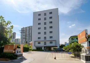 Collection O Siam Privi Hotel - Image 3