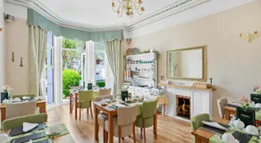 Kings Lodge - Image 5