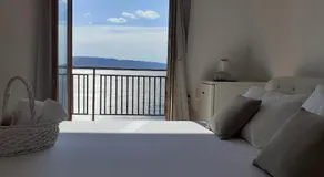 Room Domo - Image 2