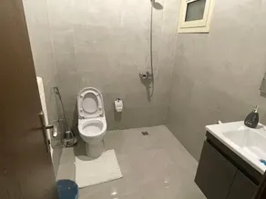 Apartment in a compound - Image 2