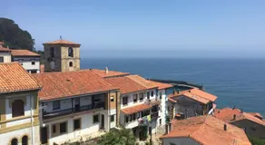 Casco Histórico con Vistas al Mar - Image 2