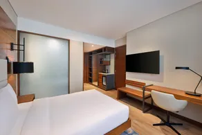 Courtyard by Marriott Culture Village, Dubai - Image 2