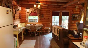 Carries Cabin - Image 3