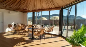 Glamping boutique bajo las estrellas - Image 4