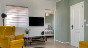 Juangy’s Apartments in Las Adelfas Golf del Sur - Image 2