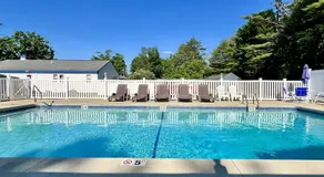 North Colony Motel and Cottages - Image 2