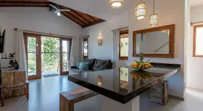 Villa Maritaca Condomínio de 4 Casas de Locação por Temporada de Alto Padrão com SPA - Image 4