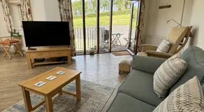 Barnfield - Beautiful Barn, River views, Close to Quay - Image 2