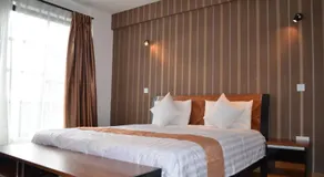 We Hotel and Suites - Image 2