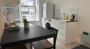 Cook street accommodation - Image 2