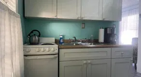 2 Bedroom Home Downtown West Palm Close to Beach - Image 5