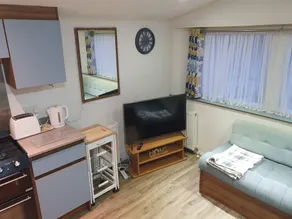 Golden Coast Holiday, Close to Woolacombe Beach - Image 2
