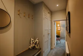 Blooms Apartment - Image 5