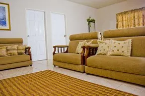 Port of Spain Windy Guest Apartment - Image 2