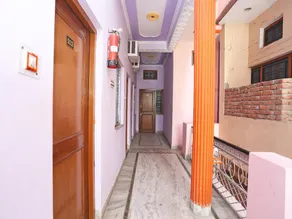 OYO 38741 Hotel Chandralok - Image 2