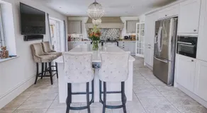 York Cottage House & Spa - Image 5