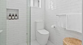 Beautiful 2 Bed Apt Walk 5mins Beach 3mins Village - Image 5