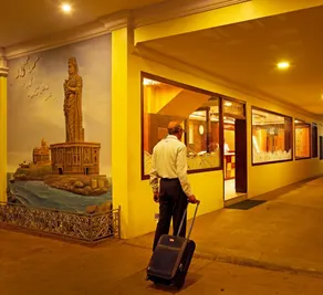 Hotel Ganga Palace - Image 5