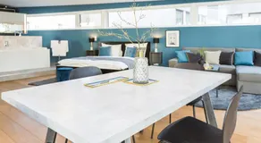Room 4 & 5 Apartments - Image 4