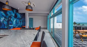 Beverly Suites Mount Lavinia - Image 3