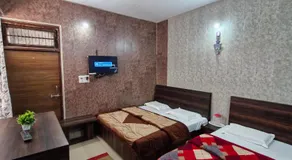 Saatvik Homestay with Free Pickup & Drop for Vaishno Devi Yatra - Image 2